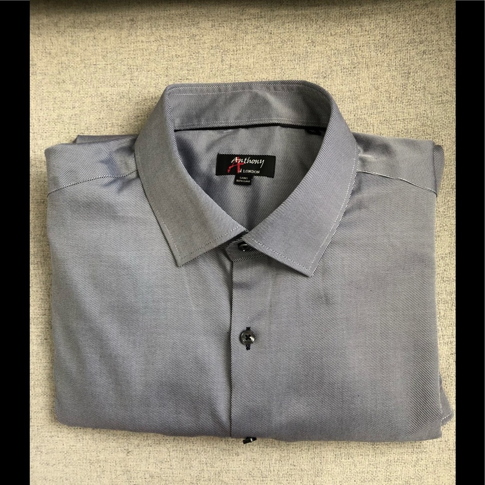 Men’s dress shirt